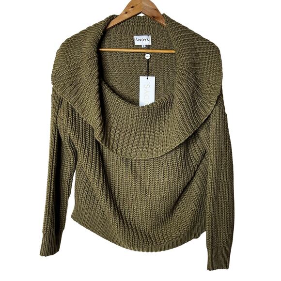 Sndys Sweaters - SNDYS NWT Sweater Sz S Off Shoulder Ribbed Knit Cropped Green Brown Cowl Neck